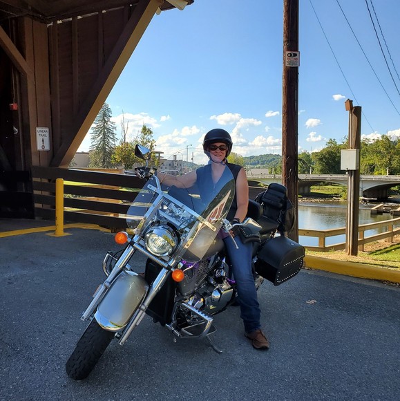 Meet your Posher, Catherine - Picture 1 of 1